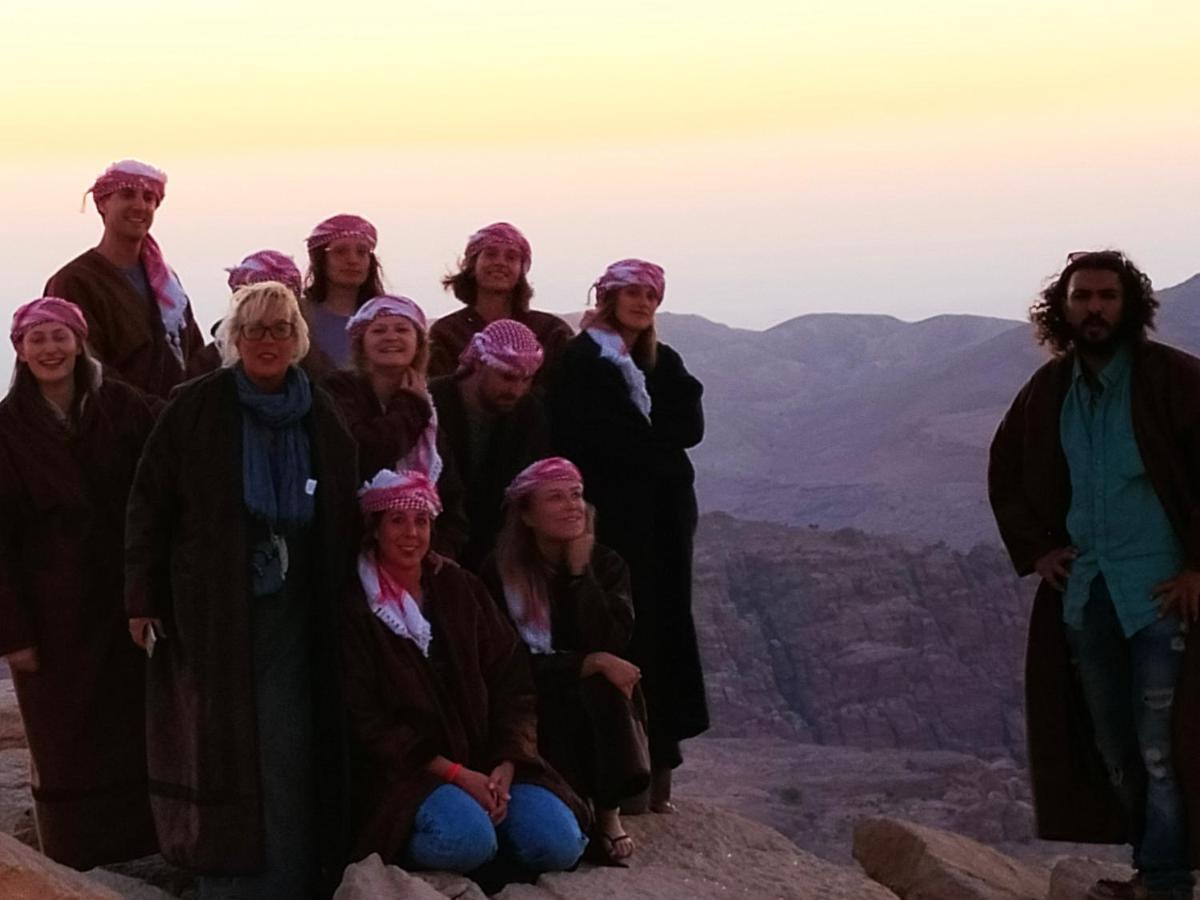 Petra Desert Dream Hotel Вади Муса Экстерьер фото