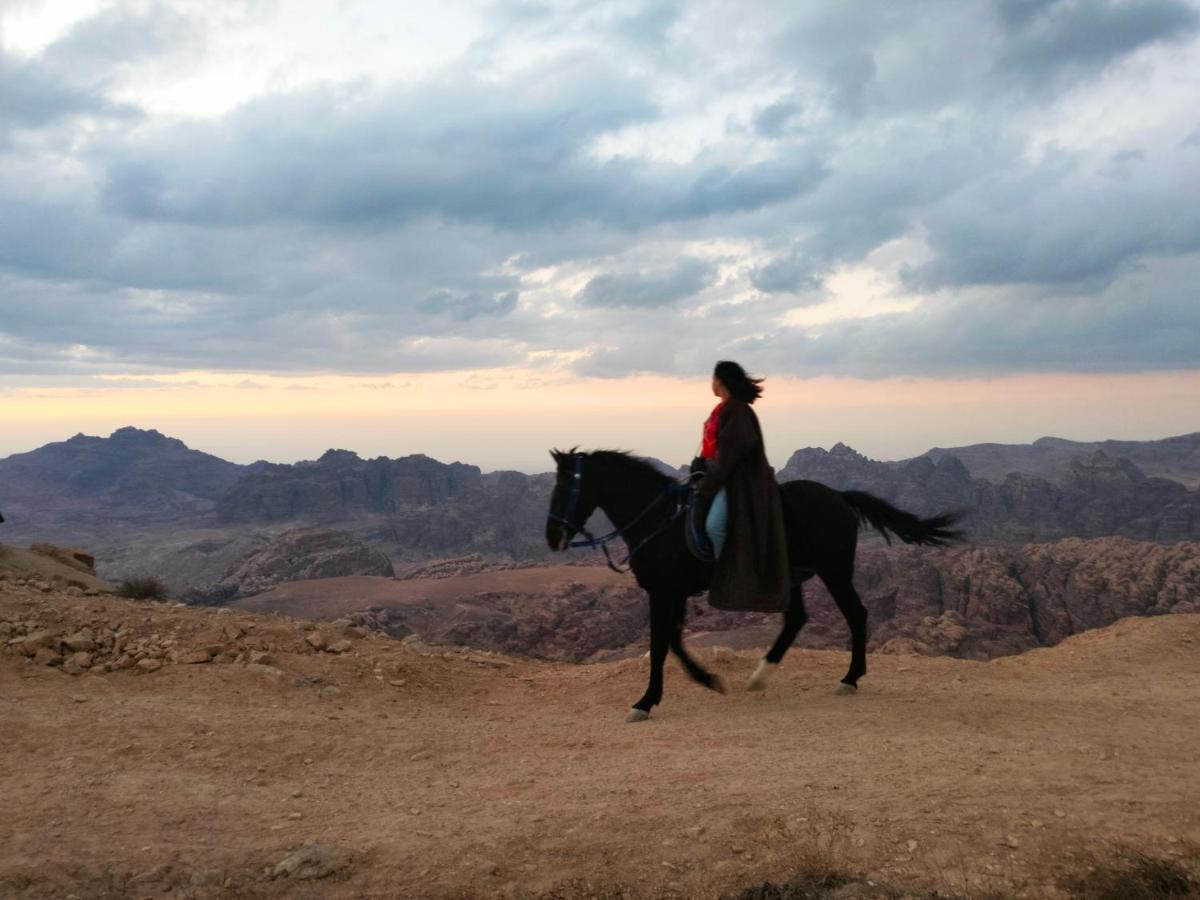 Petra Desert Dream Hotel Вади Муса Экстерьер фото