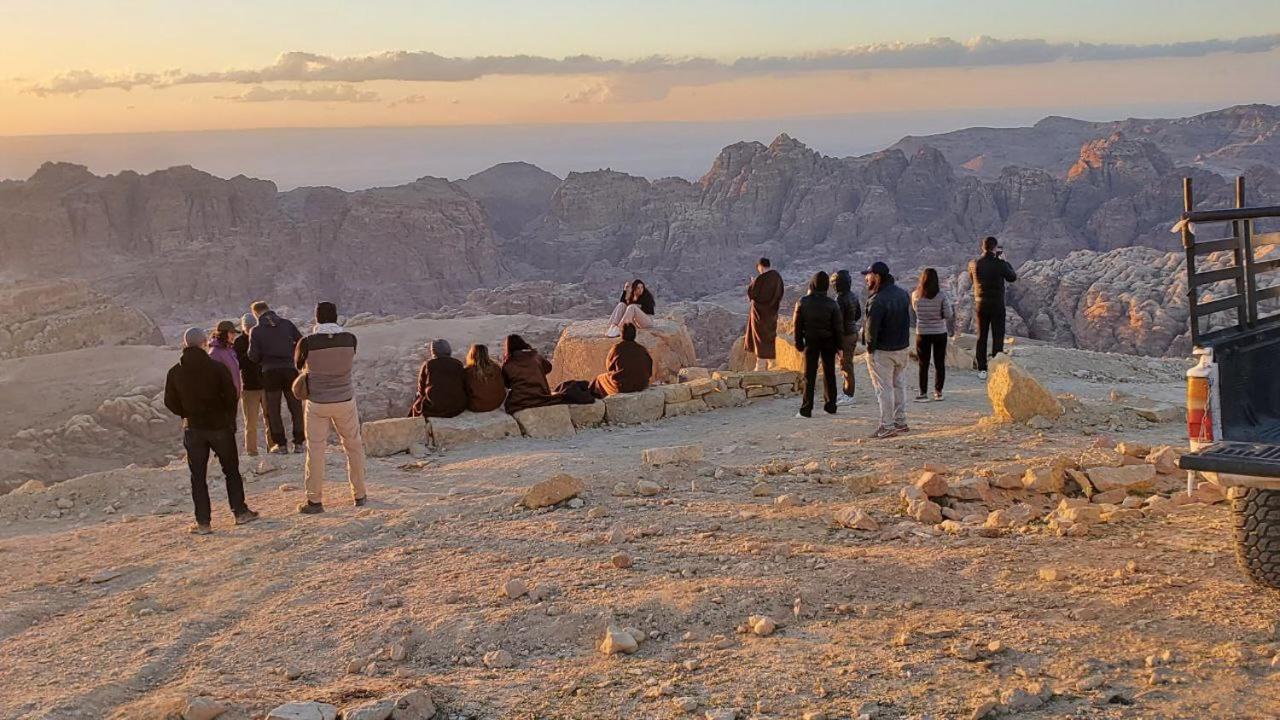 Petra Desert Dream Hotel Вади Муса Экстерьер фото