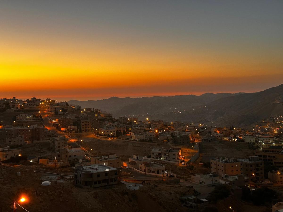 Petra Desert Dream Hotel Вади Муса Экстерьер фото