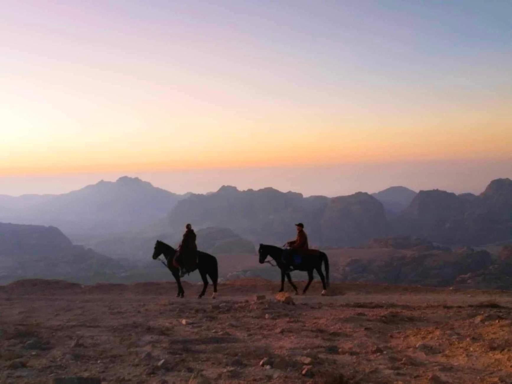 Petra Desert Dream Hotel Вади Муса Экстерьер фото